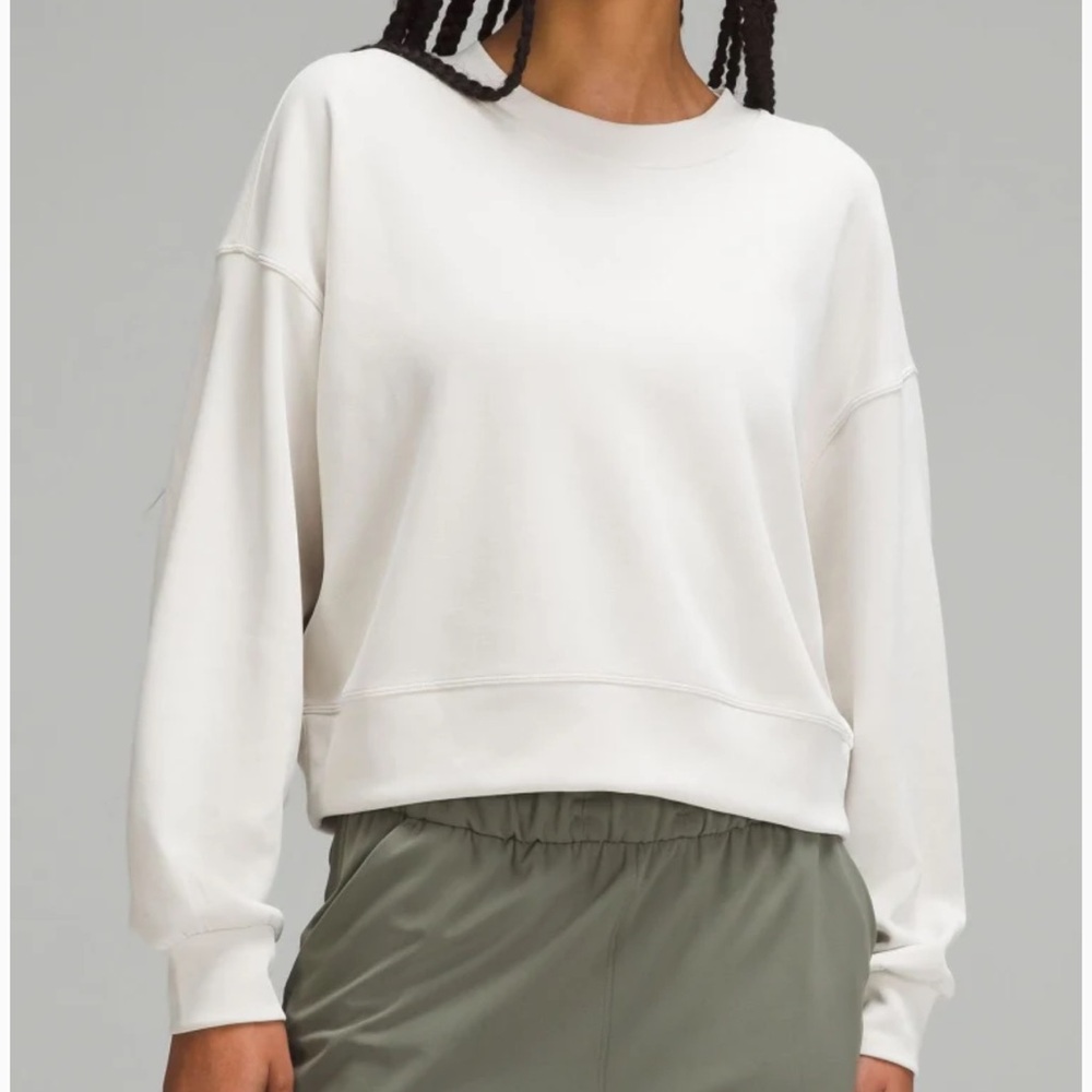 lululemon athletica Crewneck Sweatshirt in Off-White